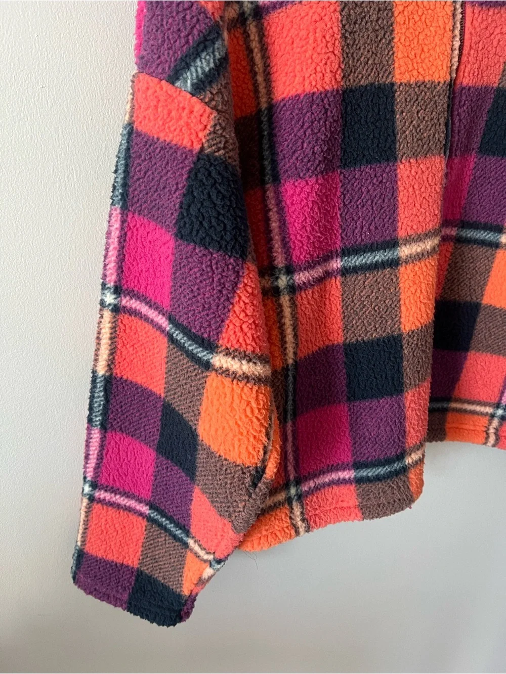 American Eagle Outfitters Plaid Sherpa 1/4 Zip Jacket - Picture 2 of 7